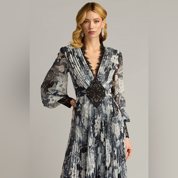 TADASHI SHOJI - AUDRA FLORAL PRINT CHIFFON GOWN - Picture 3 of 6